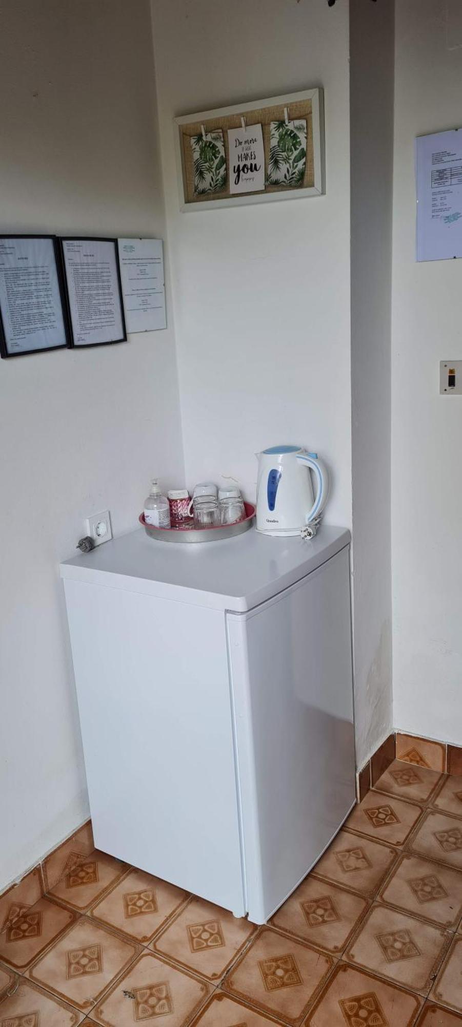 Sobe Zimmer Rooms Nika Tusilovic Oda fotoğraf