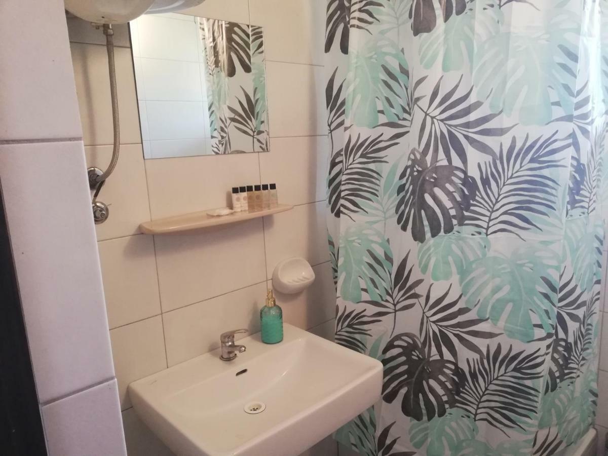 Sobe Zimmer Rooms Nika Tusilovic Dış mekan fotoğraf